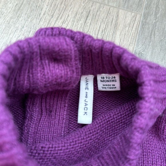 18-24mo Janie and Jack sweater - Picture 3 of 3